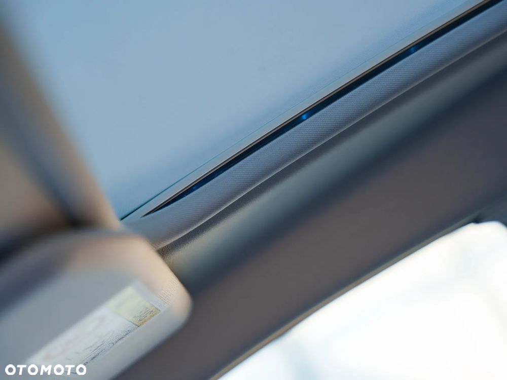 Peugeot 2008 BlueHDi FAP 120 STOP & START EAT6 Allure - 26