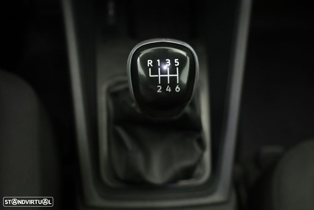 VW caddy 2.0 tdi business - 11