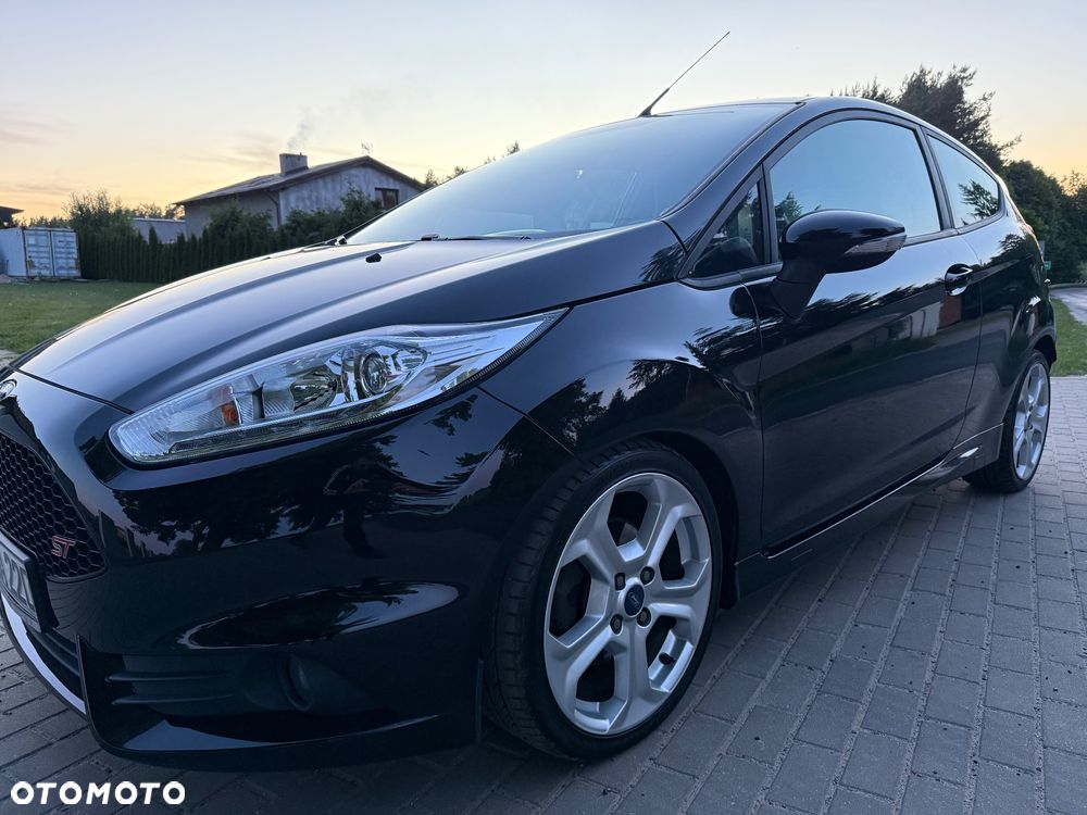 Ford Fiesta ST - 4