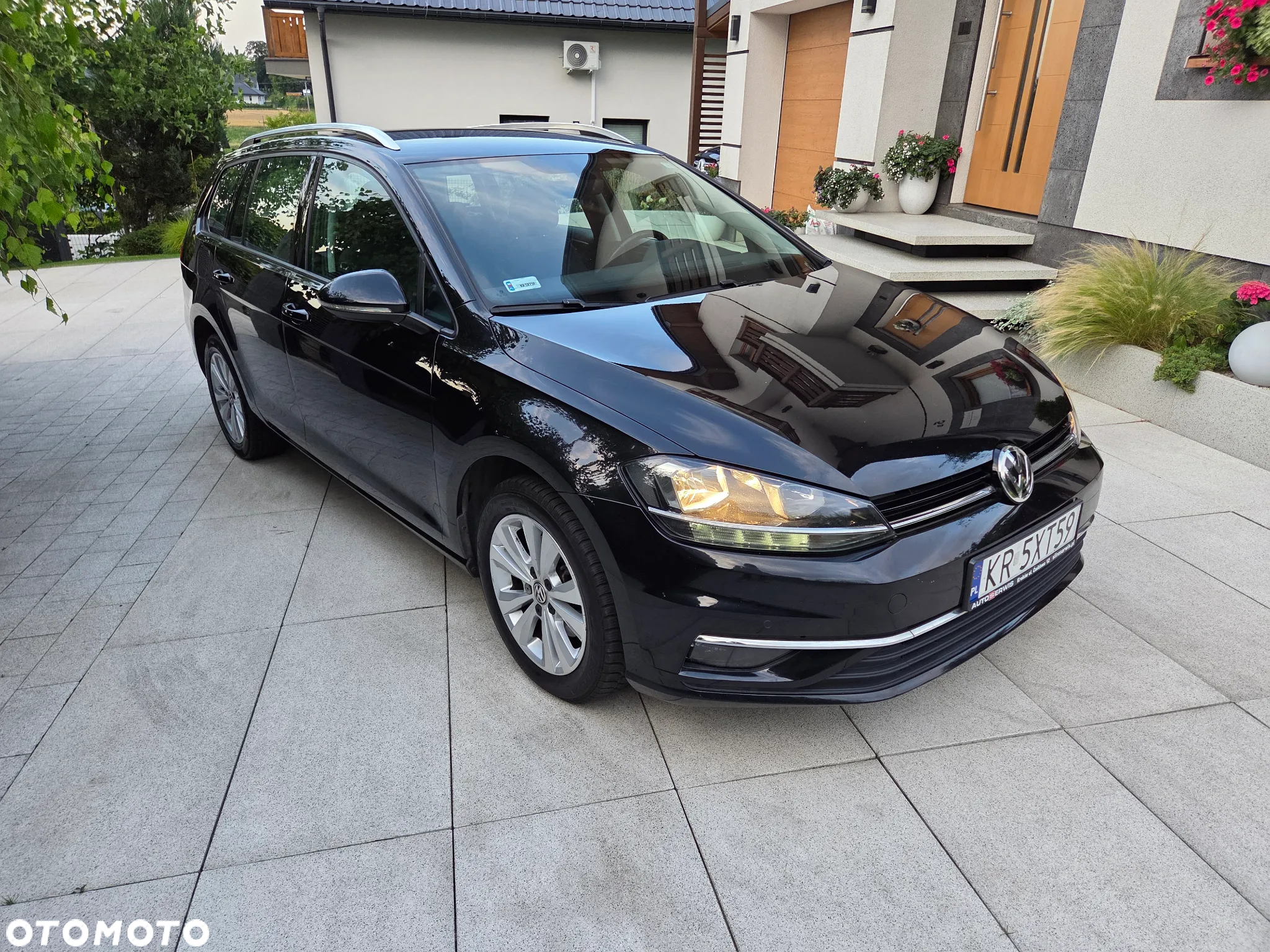 Volkswagen Golf - 3
