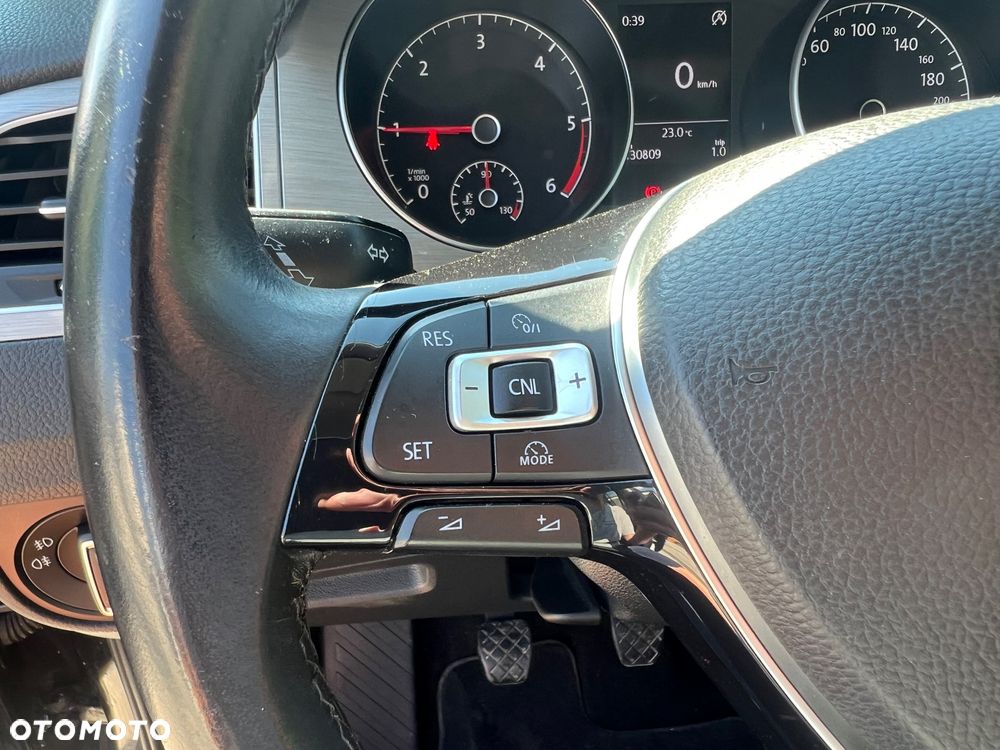 Volkswagen Golf Sportsvan SV 1.6 TDI BMT Start - 14