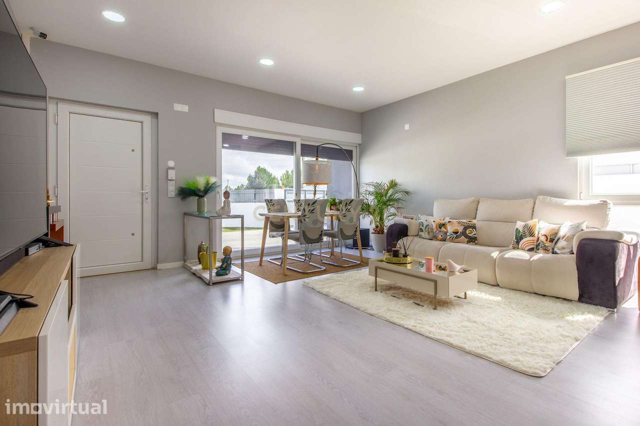 Moradia Terrea de Luxo com Piscina  - Qtª Marquesa - Palmela - Grande imagem: 4/33