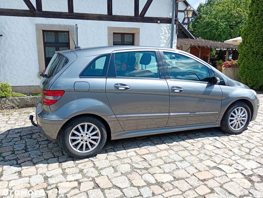 Mercedes-Benz Klasa B 150 Special Edition - 12