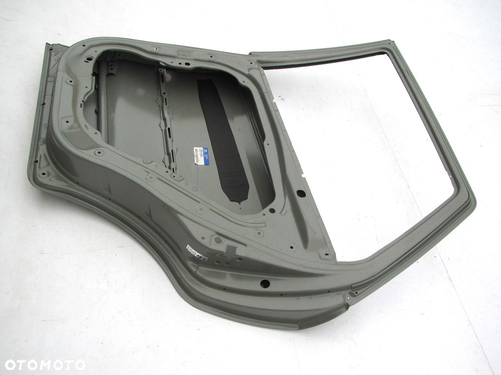 HYUNDAI SANTA FE 2 2006 - 2012 drzwi R tył NOWE OE - 8