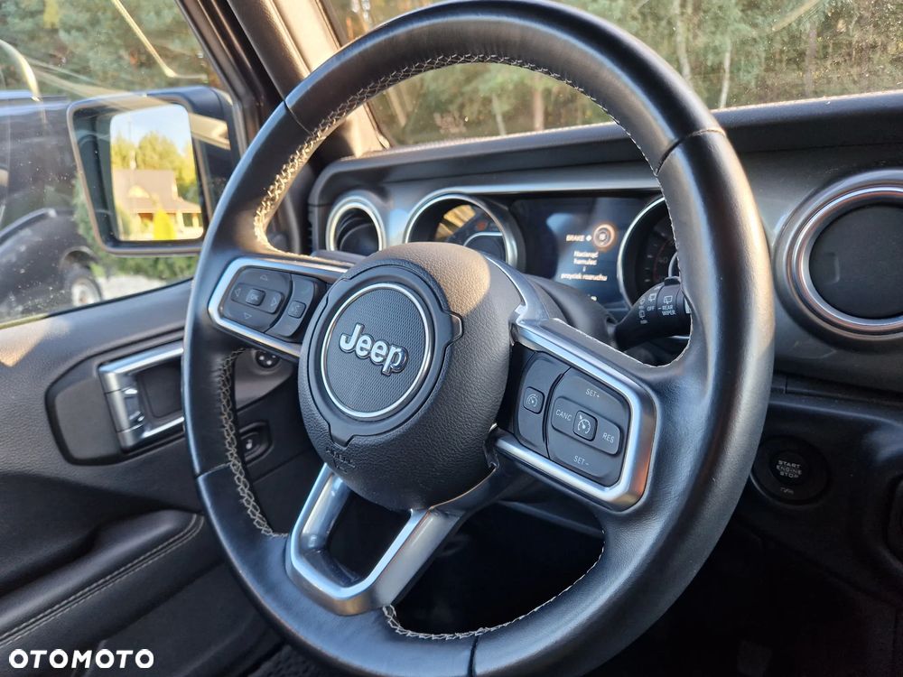 Jeep Wrangler Unlimited GME 2.0 Turbo Sahara - 16