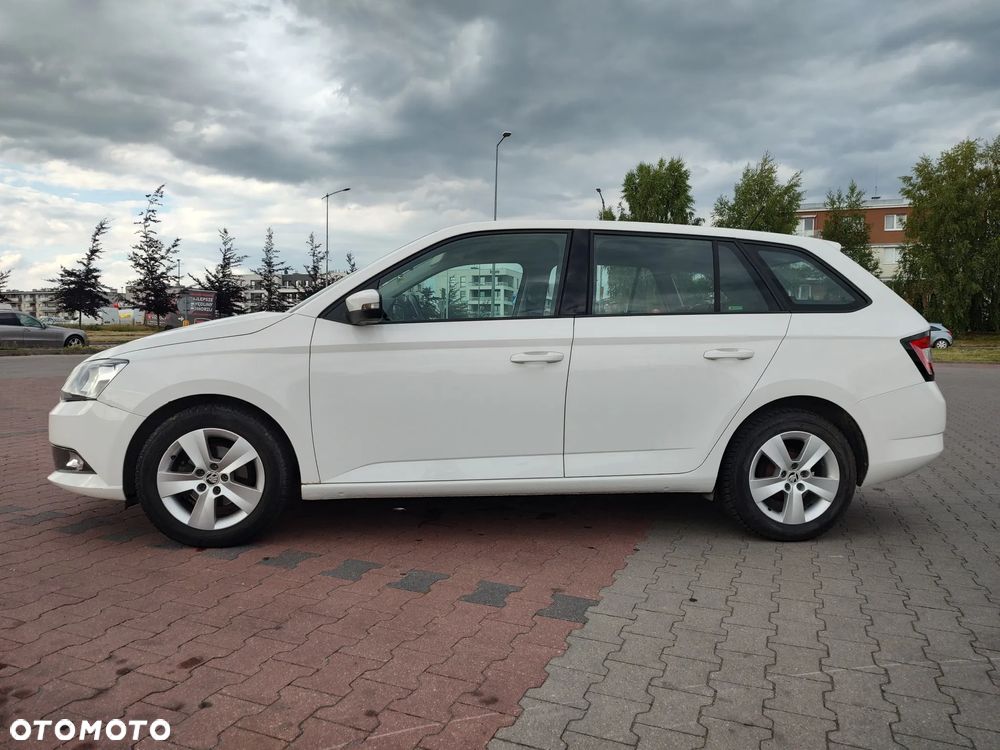 Skoda Fabia 1.0 Ambition - 4