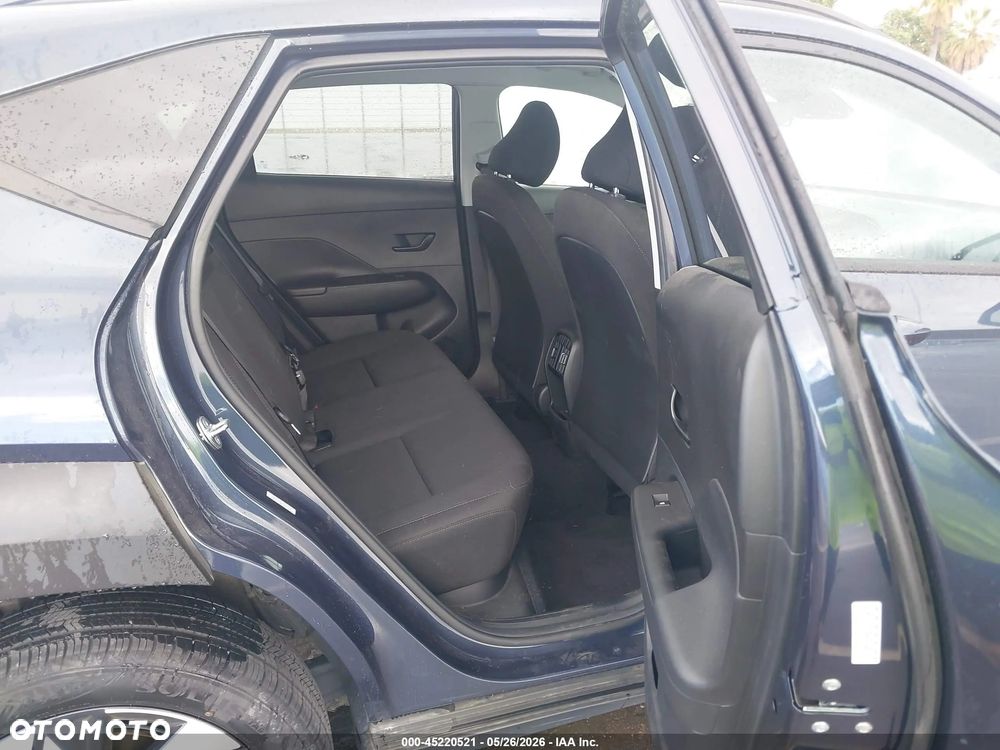 Hyundai Kona - 11