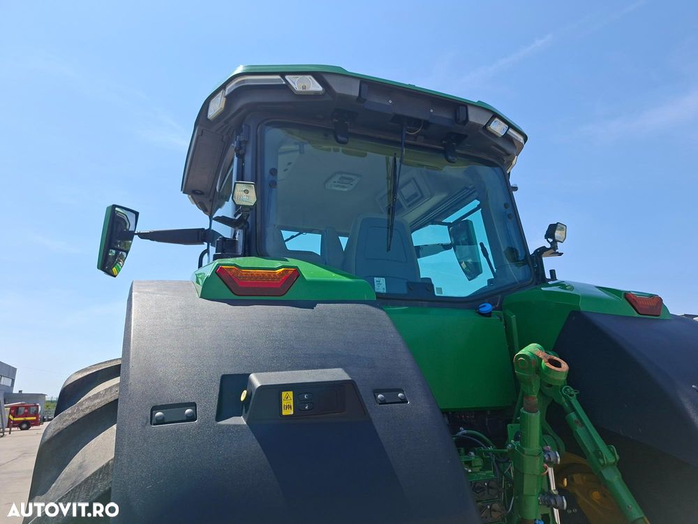 John Deere 8R 310 4x4 TRACTOR AGRICOL 310 CP - 17