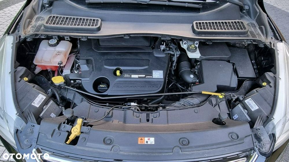 Ford Kuga - 10