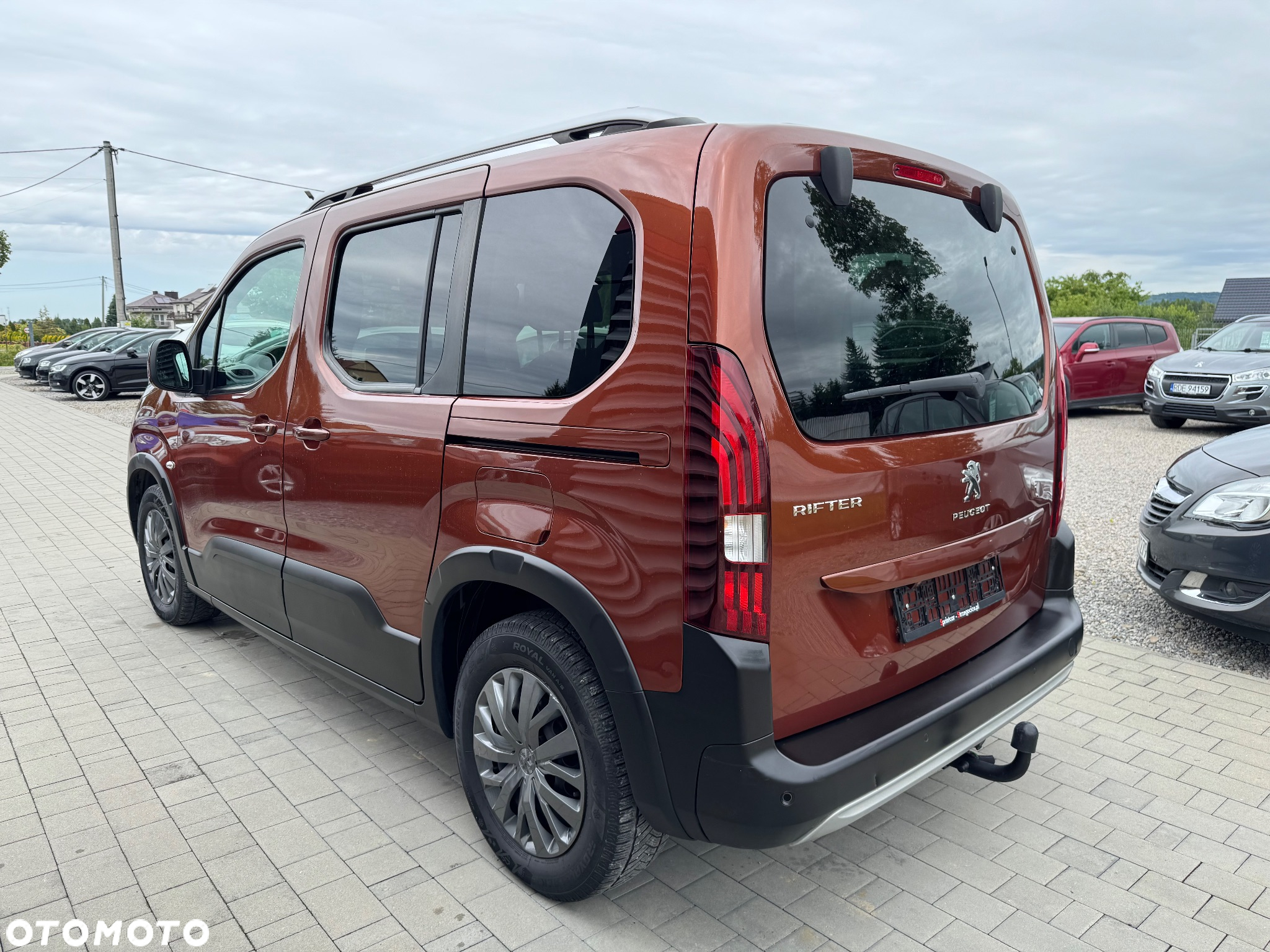 Peugeot Rifter 1.5 BlueHDI Allure Pack S&S - 14