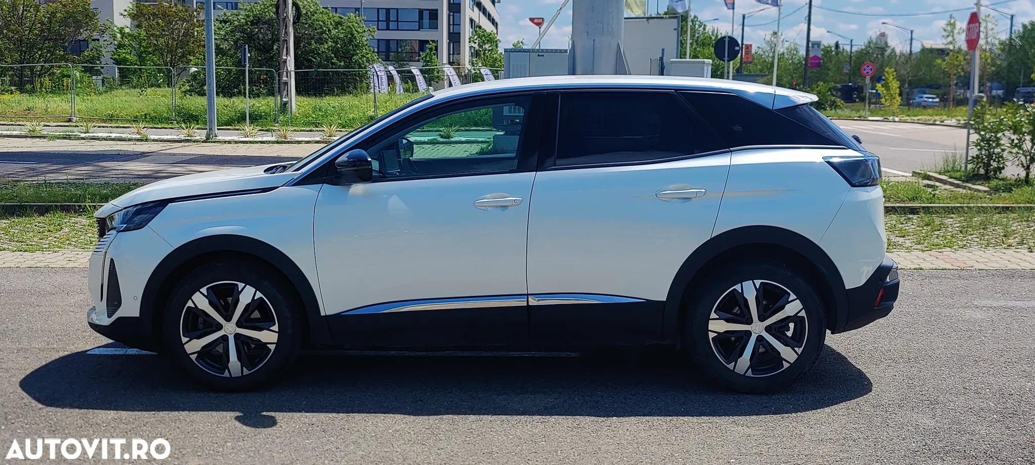 Peugeot 3008 1.5 BlueHDI 130 S&S EAT8 Allure - 9