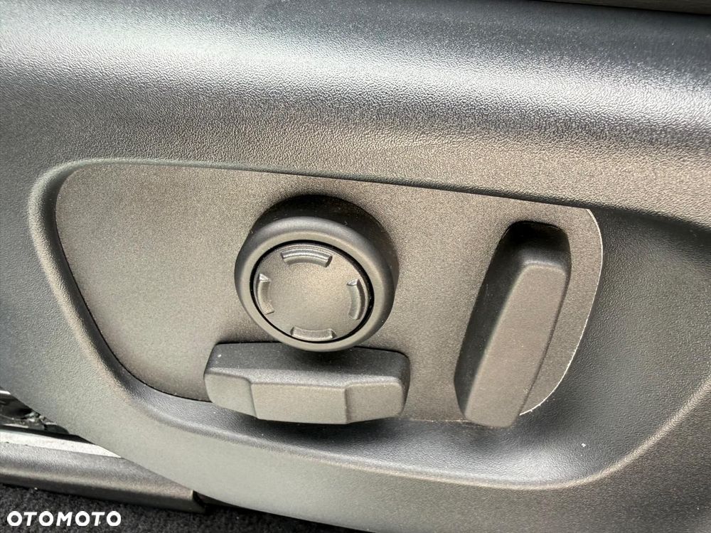 Land Rover Range Rover Sport P400e HSE - 23