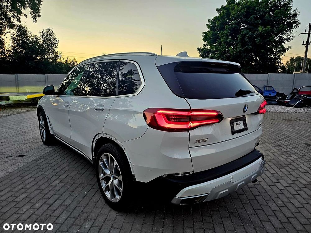 BMW X5 xDrive40i xLine - 26
