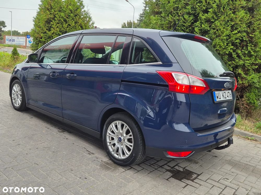 Ford Grand C-MAX - 9
