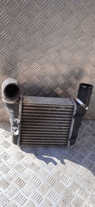 Intercooler Lewy 8E0145805F VW Audi a4 B6 B7 1.9 TDi - 1