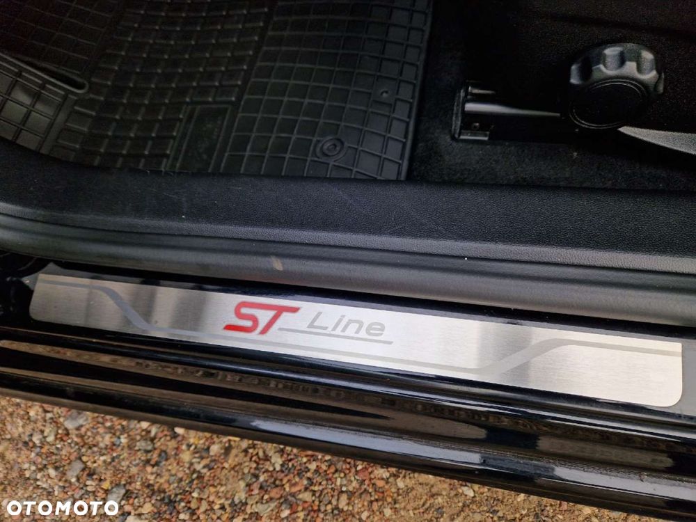 Ford Focus 1.0 EcoBoost ST-Line ASS PowerShift - 11