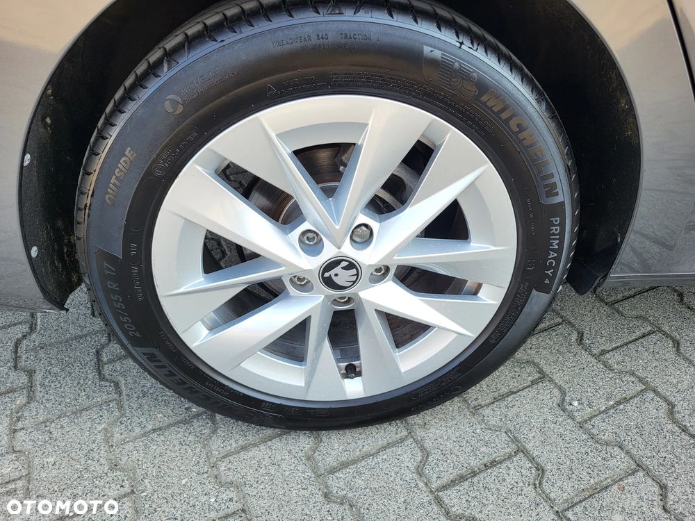 Skoda Octavia 2.0 TDI Selection DSG - 26