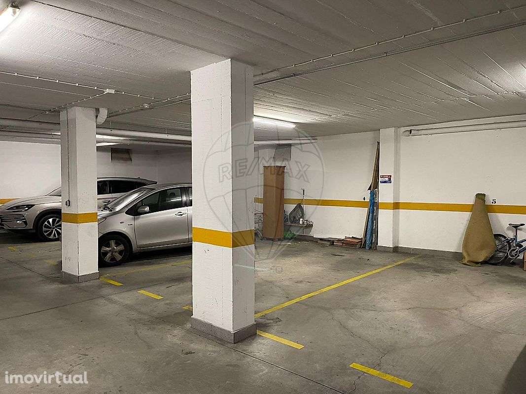 Garagem  para venda - Grande imagem: 2/8