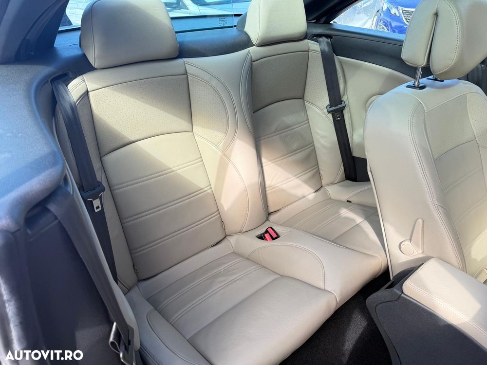 Renault Megane dCi 110 FAP EDC Dynamique - 9