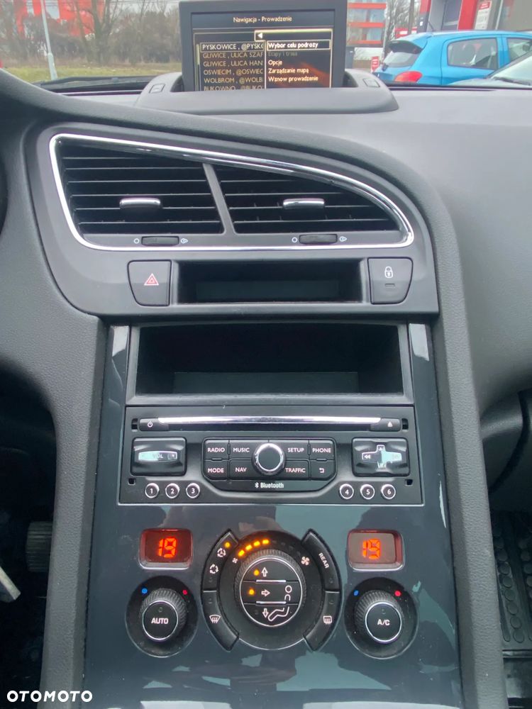 Peugeot 5008 2.0 BlueHDi Style 7os - 11