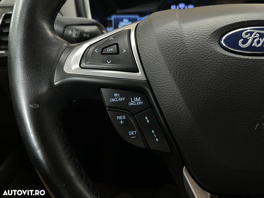 Ford Mondeo 2.0 HEV Titanium - 22