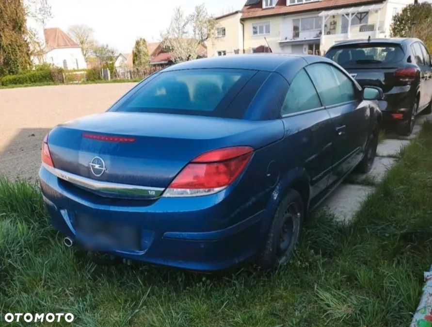 Opel Astra 1.8 Cosmo - 3