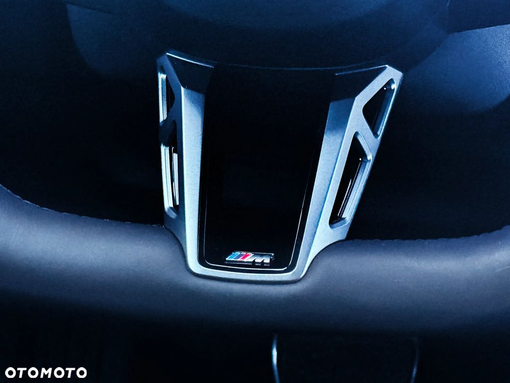 BMW Seria 5 520i - 24