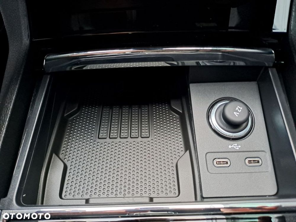 Skoda Karoq 1.5 TSI ACT Sportline DSG - 12