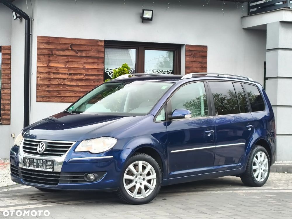 Volkswagen Touran 2.0 TDI DPF Highline - 10