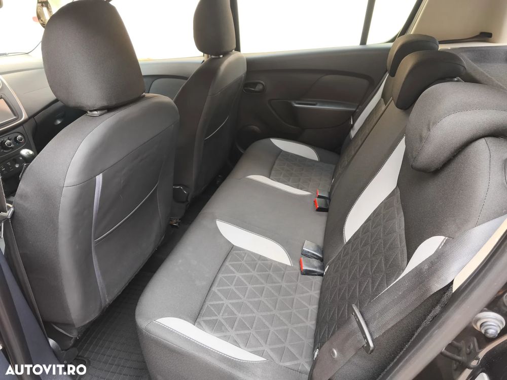Dacia Sandero Stepway - 12