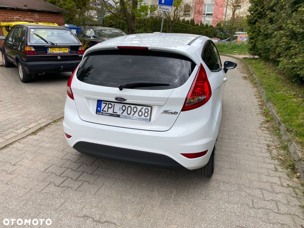 Ford Fiesta 1.25 Trend Edition - 13