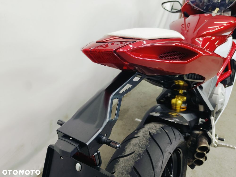 MV AGUSTA F3 - 12