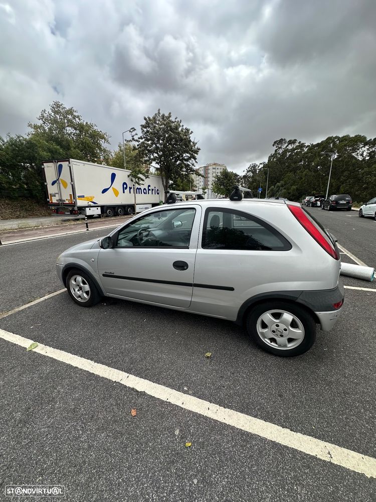 Opel Corsa 1.2 16V Confort - 14