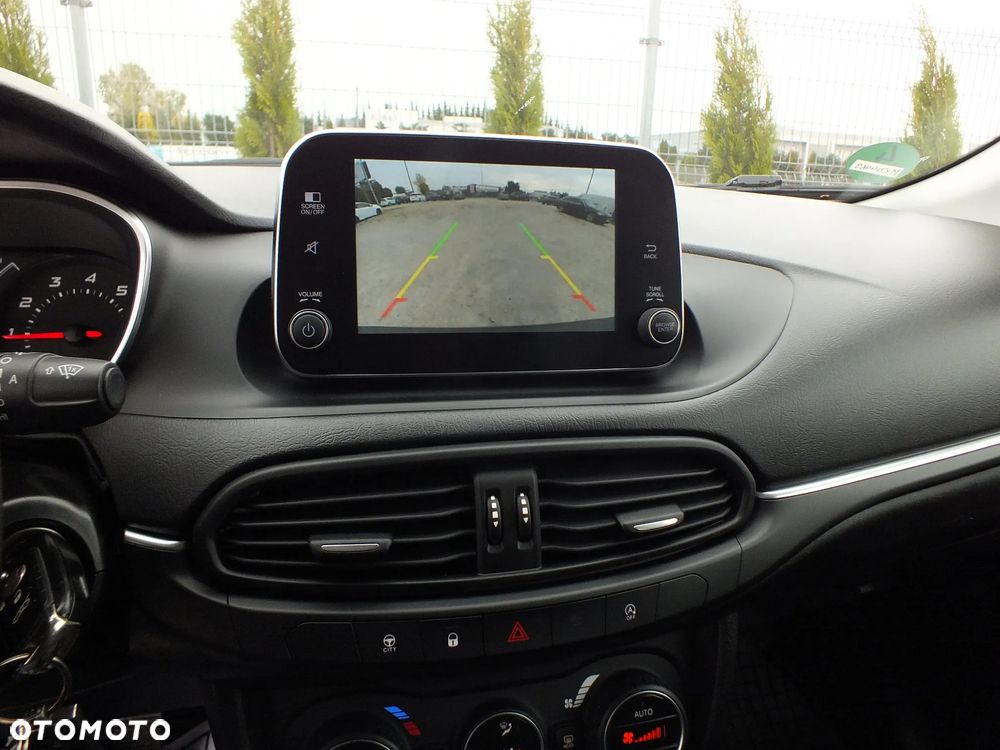 Fiat Tipo Kombi Lounge - 12