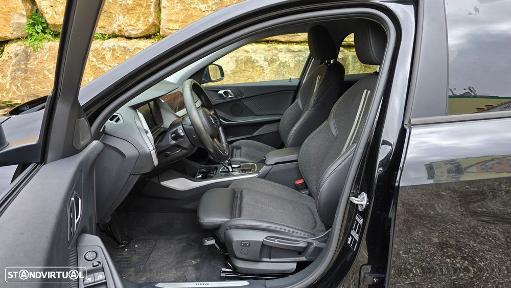 BMW 116 d Line Sport Auto - 42