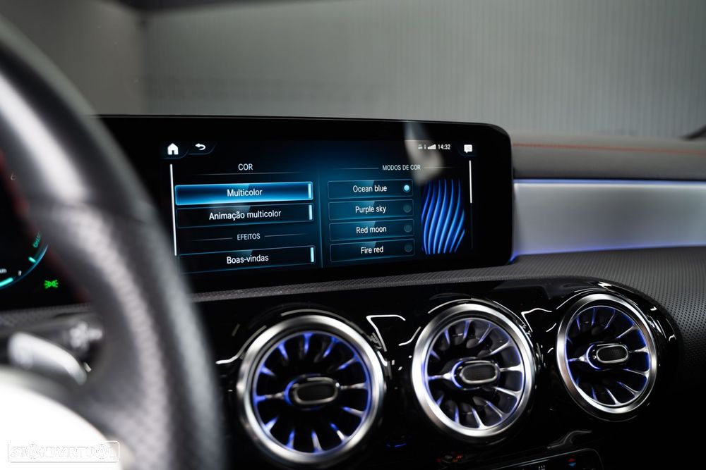 Mercedes-Benz CLA 250 e Shooting Brake AMG Line - 39