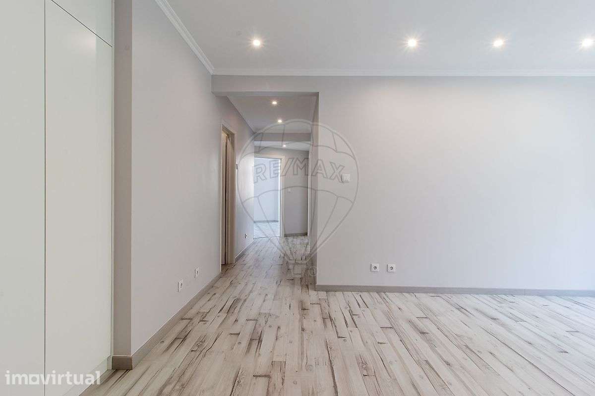 Apartamento T3 para arrendamento - Grande imagem: 2/36