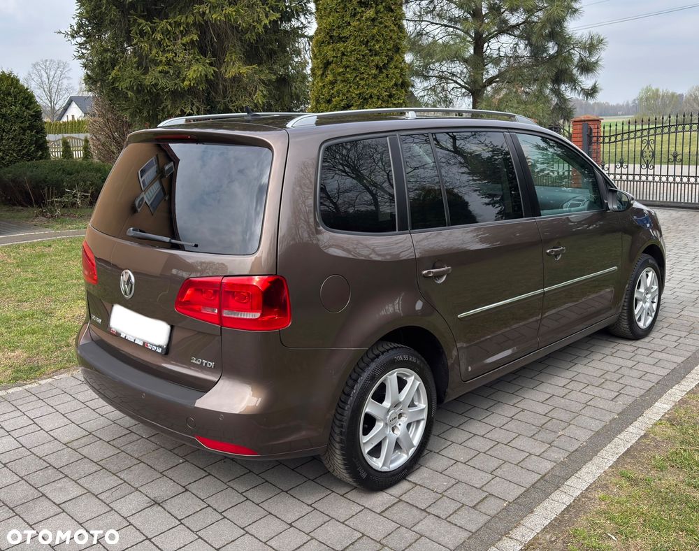 Volkswagen Touran 2.0 TDI DPF BlueMotion Technology Highline - 5