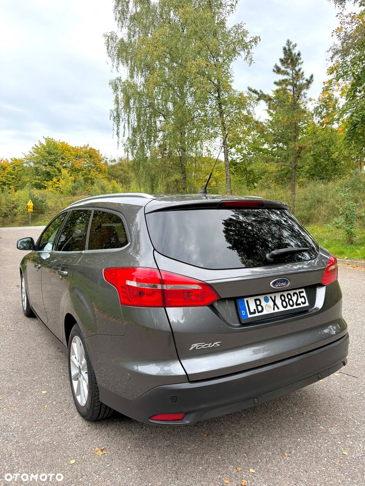 Ford Focus - 9