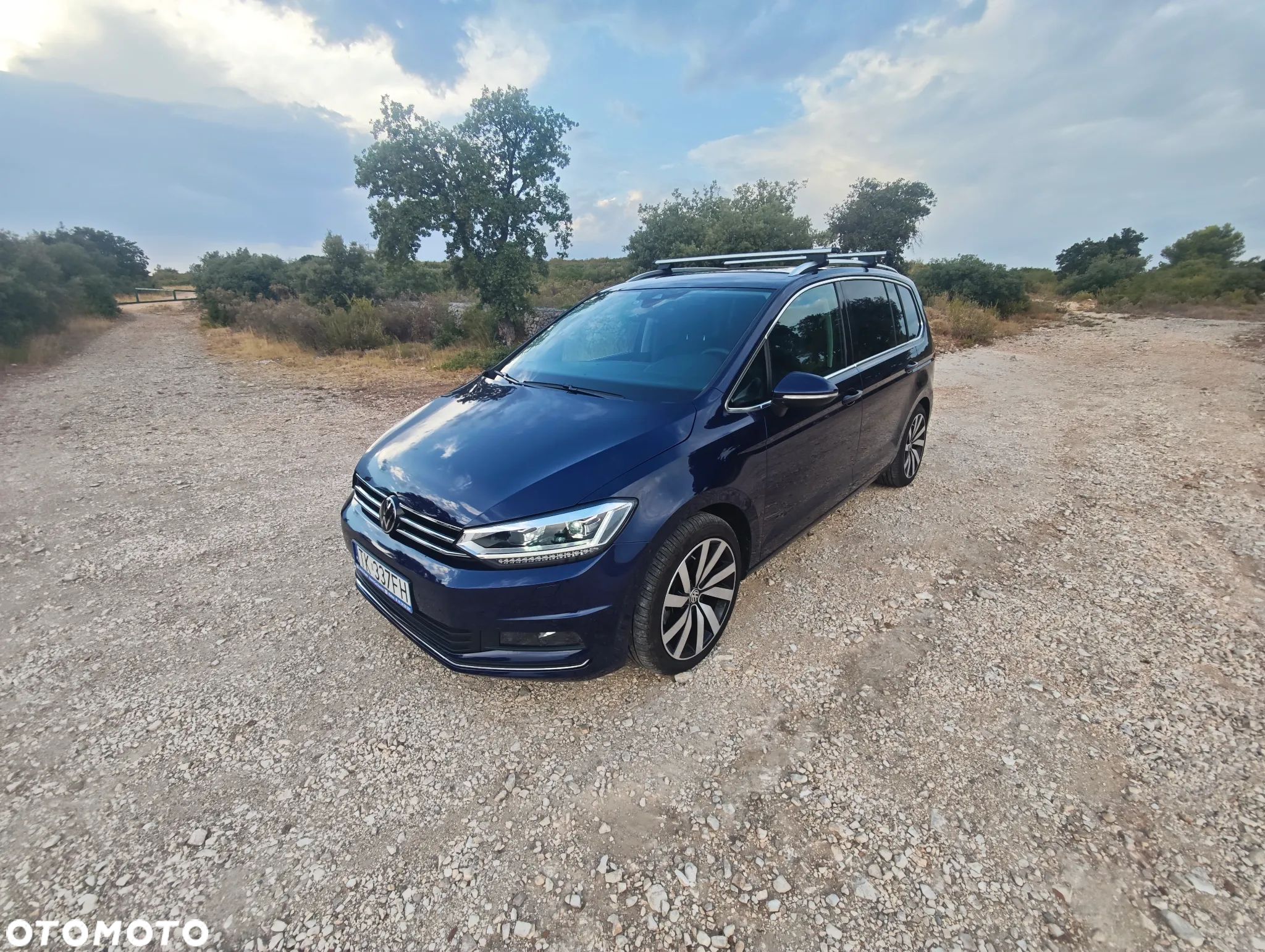 Volkswagen Touran 1.5 TSI EVO Highline DSG - 1