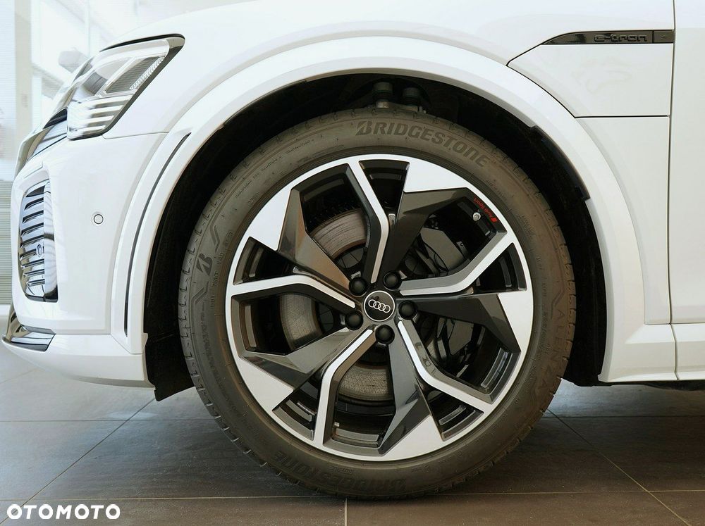 Audi SQ8 e-tron - 7
