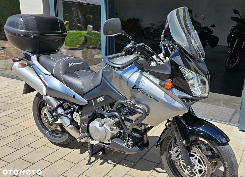 Suzuki DL - 10