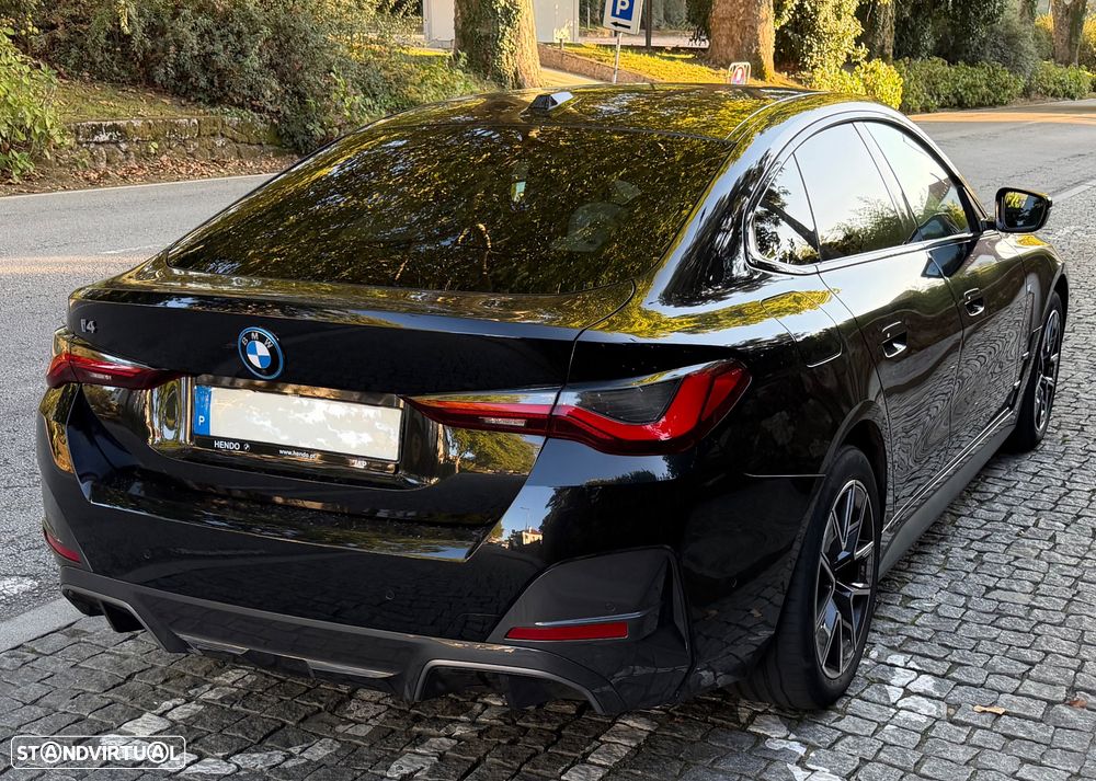 BMW i4 eDrive35 Pack Desportivo M - 2