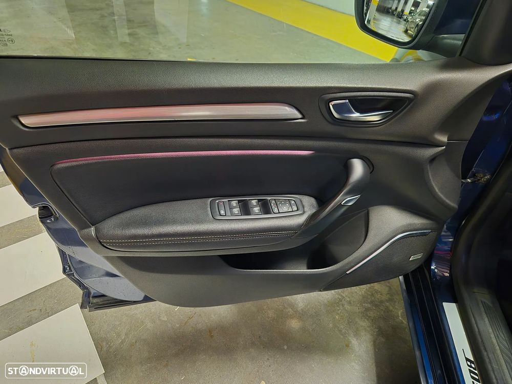 Renault Mégane Sport Tourer ENERGY dCi 110 EDC BOSE EDITION - 30