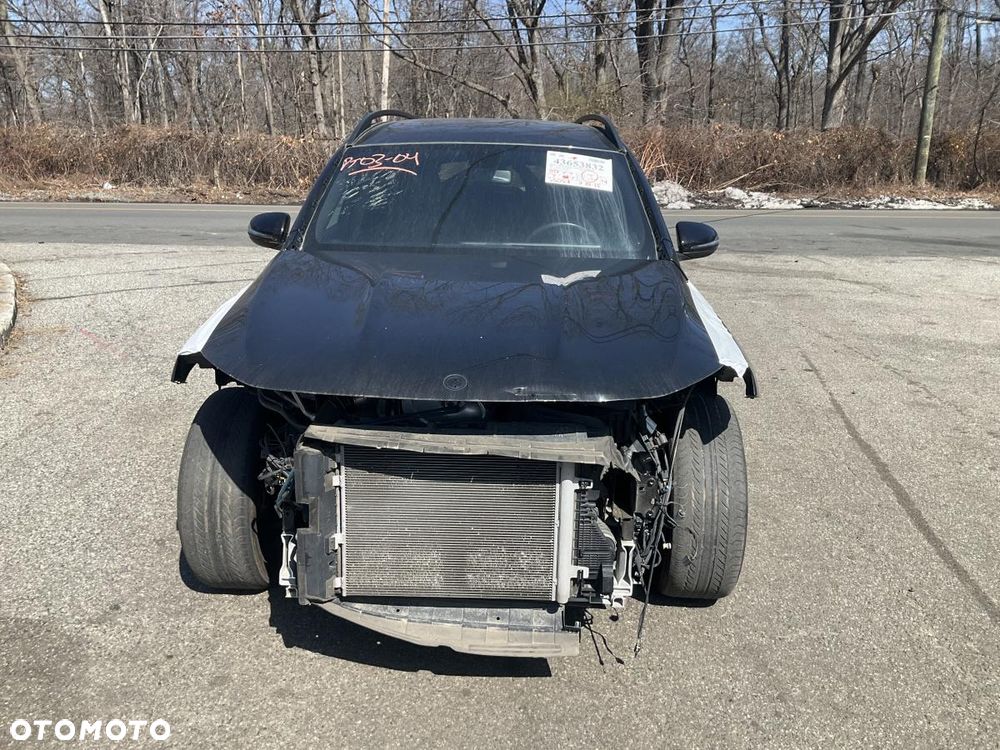 Mercedes-Benz GLB - 7