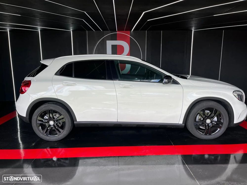 Mercedes-Benz GLA 200 d Aut. - 5