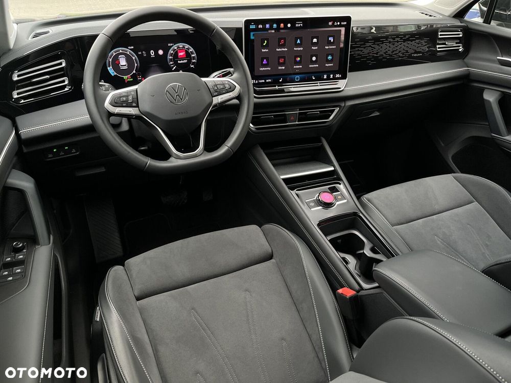 Volkswagen Tiguan - 20