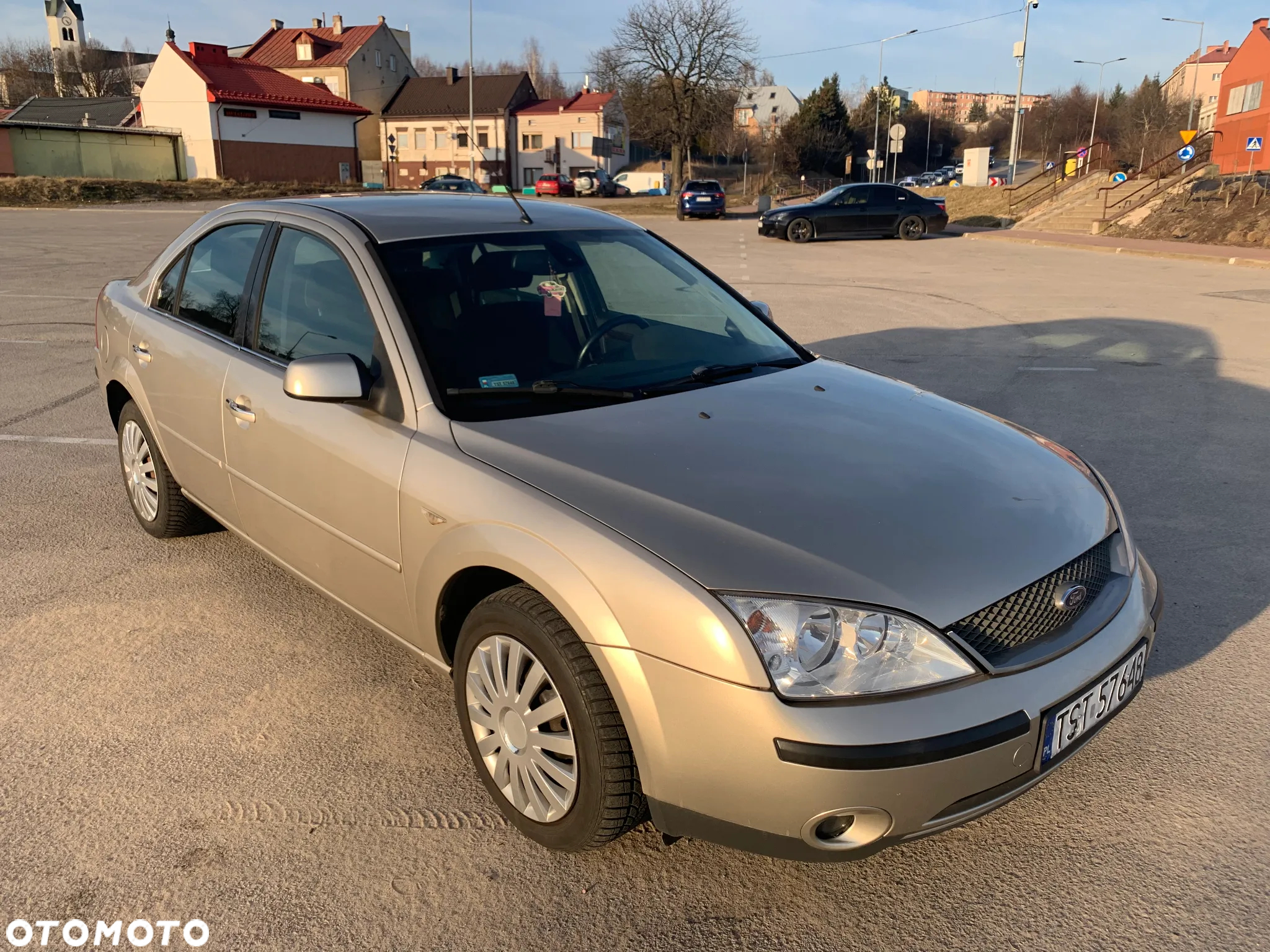 Ford Mondeo 2.0 Ghia - 2