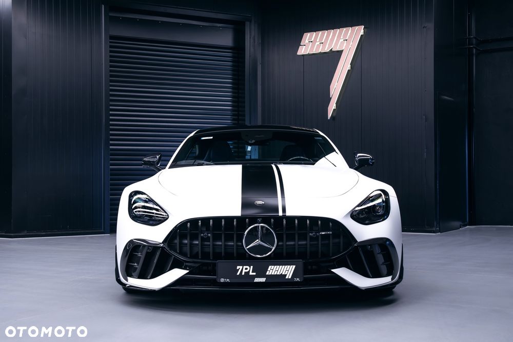 Mercedes-Benz AMG GT - 9