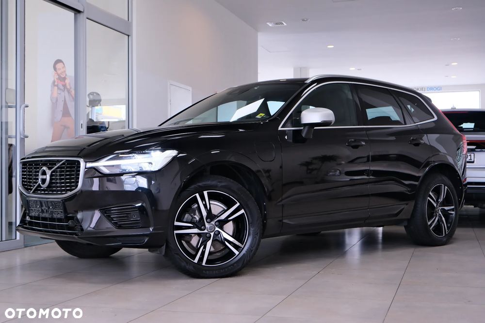Volvo XC 60 T8 AWD Plug-In Hybrid R-Design - 12